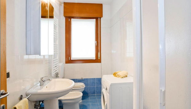 Apartment in Caorle With Heating - Foto 4, Baño