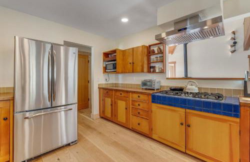 Mendocino Redwood Retreat Home & Cottage - Foto 13