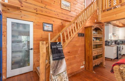 Secluded Cabin with Quality Furnishing and Hot Tub - Foto 29