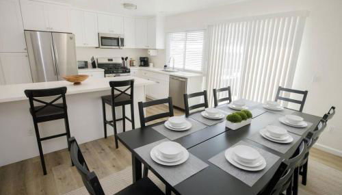 2 private masters, new beds & furniture, sleeps 12 - Foto 1