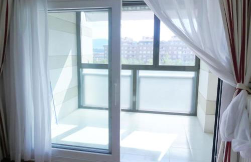 Apartamento luminoso, funcional y amplio en zona hospitalaria - Photo 30