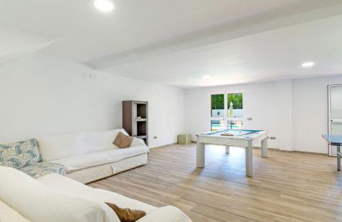 Villa Alegría - Option of Heated Pool - Sleeps 8 - Photo 15