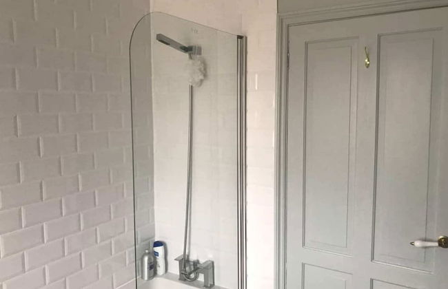 Newly Refurbished 4 Bedroom House in East London - Foto 34