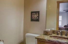 Torreon Family Cabin, Large Decks & Open Floorplan - Photo 12