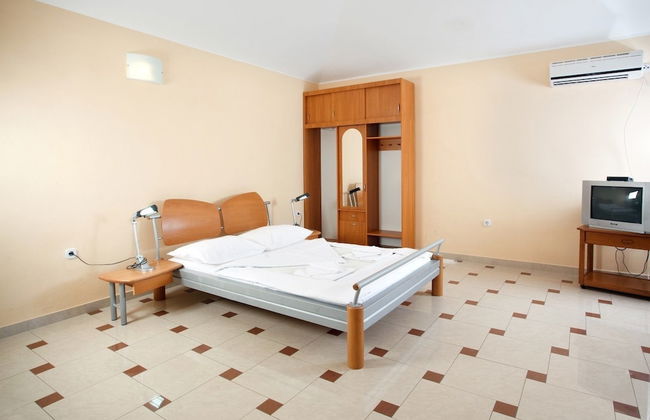 Oaza Apartmani Primosten - Foto 9