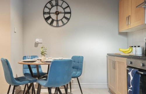 Extended Stays Welcome - Sleeps 11 - FREE Parking - Hosted by HG Horizon Properties - Foto 4