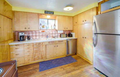 Newport Cabin on Diamond Lake with Private Boat Dock - Foto 2