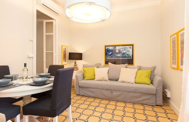 Centric Apartment Gaudi - Photo 1