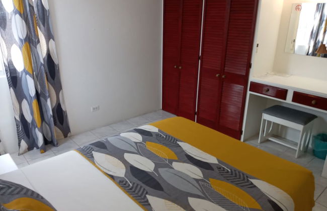 Cumber's Tropical Apartments - Foto 5