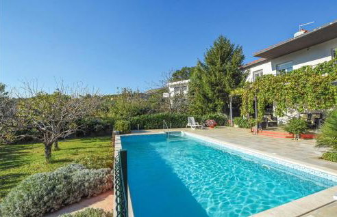 Stunning Home In Tugare - Photo 7