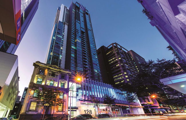 Oaks Brisbane on Charlotte Suites - Photo 44