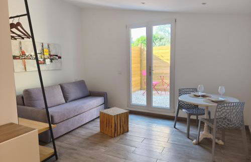 Studio 2 à 3 personnes climatisé avec patio - Foto 9