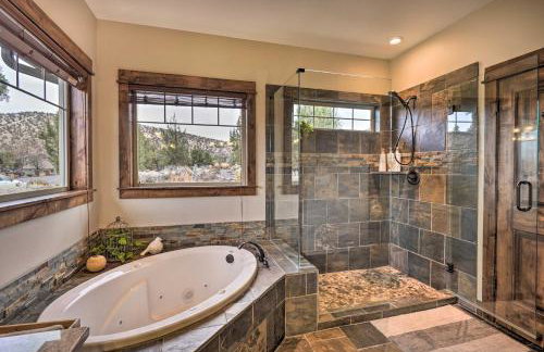 Modern Eagle Crest Escape with Patio and 2 Balconies! - Photo 18