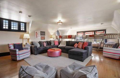 Luxury 6600 sq.ft Stunning Home/Sleeps 10+ - Foto 45