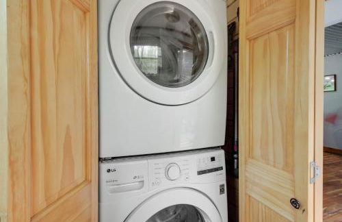 Minnesota Cabin with Deck and Private Beach - Foto 21