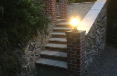 The Orchard Glamping pod - Photo 14