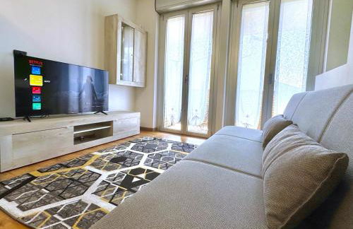 Appartamento privato con jacuzzi - Photo 6