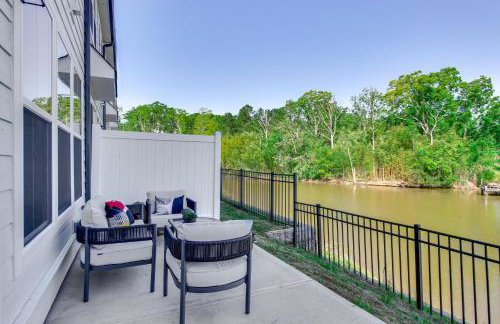 Steps to Lake Greenwood Waterfront Gem with Patio - Foto 1