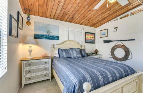 Walk to Sea Isle Beach Group Getaway with Deck! - Foto 26