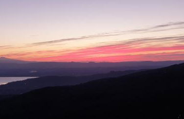 Moderne Villa mit atemberaubendem Seeblick - Photo 42