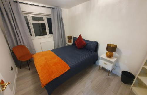 Bright Modern & Spacious 2-Bedroom Apartment - Opposite Penge East Station - 15 mins to Central London! - Foto 9