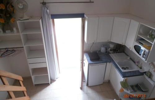 Studio-mezzanine dans villa - Foto 7