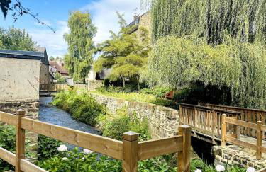 Les Douves - Cité Médiévale de Fougères - Foto 13