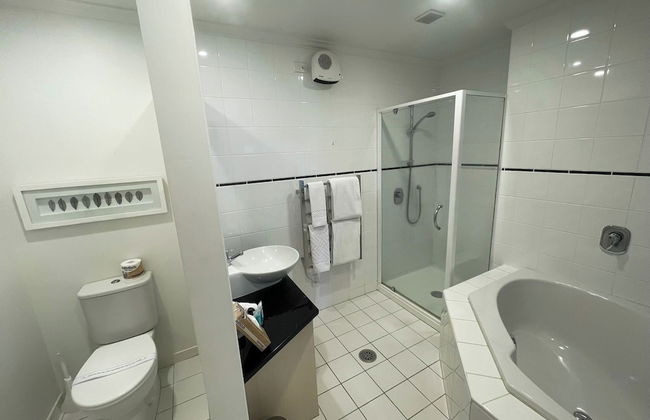 Ocean Breeze Resort - Photo 29