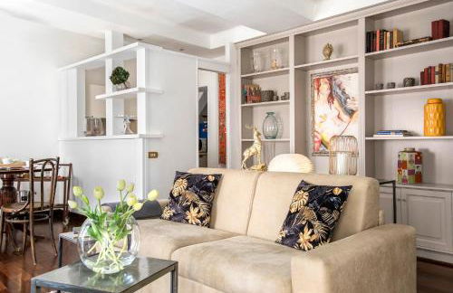 The Pantheon view in the heart of Rome - Photo 8