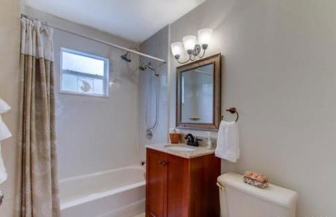 Nini's Cottage - Family-Friendly Pool Days and Cabana Nights Await - Foto 10