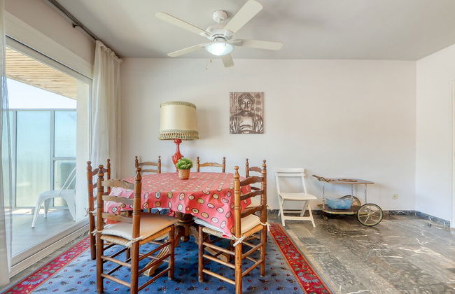 Apartment Near Plataj De Roses Beach - Photo 26