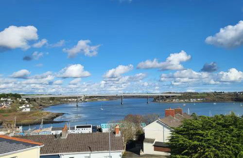 Spacious Pembrokeshire Apartment - Foto 6