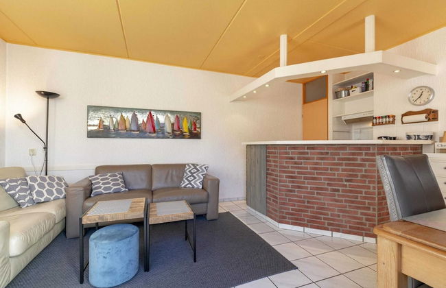 Cozy Holiday Home With Terrace - Photo 6