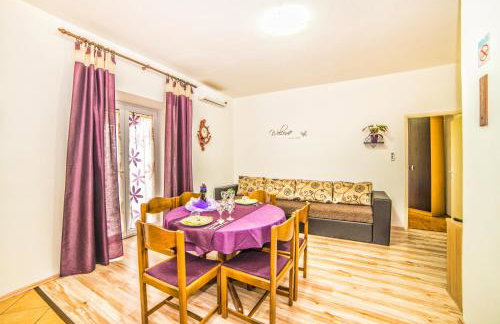 Apartments Kaić 1045 - Photo 17