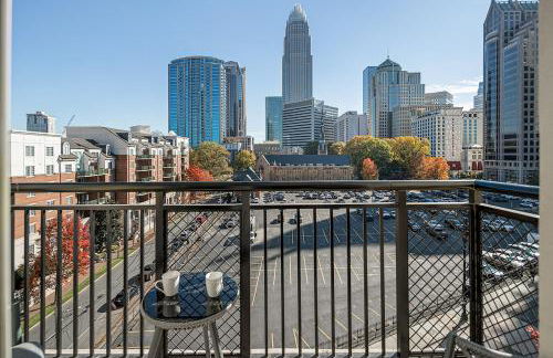 Carolina Blue - Stunning Views, Free Parking and WiFi - Foto 35