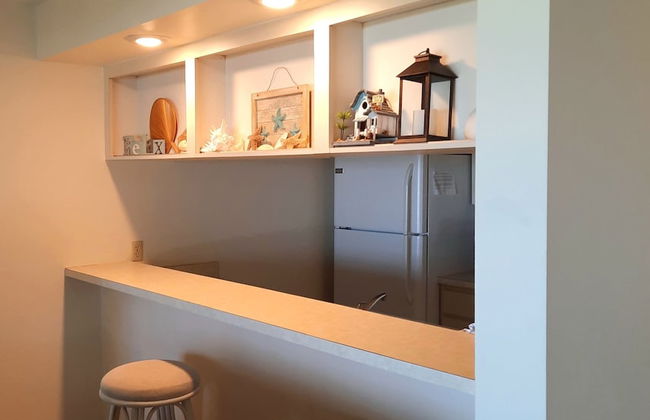 Sunset Beach 202 2 Bedroom Condo by RedAwning - Photo 5