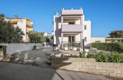 Cozy Home In Primosten With Wifi - Photo 10