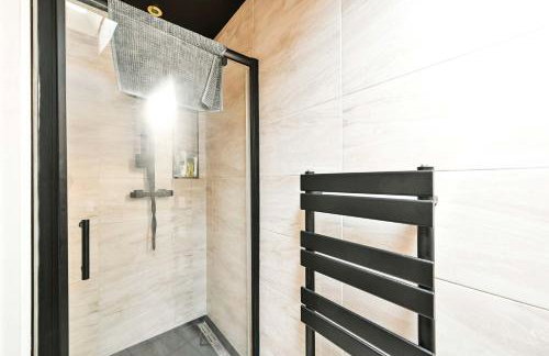 Lovely 3 Bed for Families, Contractors, Relocation - Foto 28