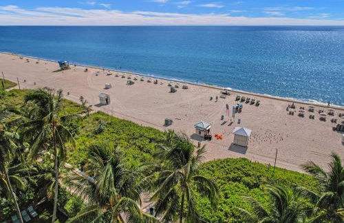 Bright 3BR 3BA Condo with Stunning Bay Views in Oceanfront Complex 820 - Foto 37