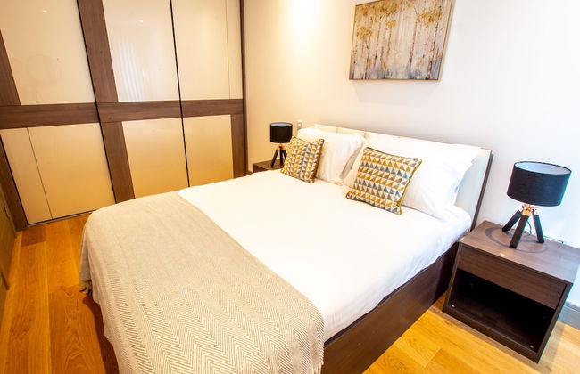 Kew Bridge by Charles Hope - Foto 4