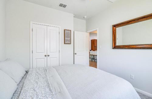 Pool Access and Private Yard Family Home in Kyle! - Foto 24