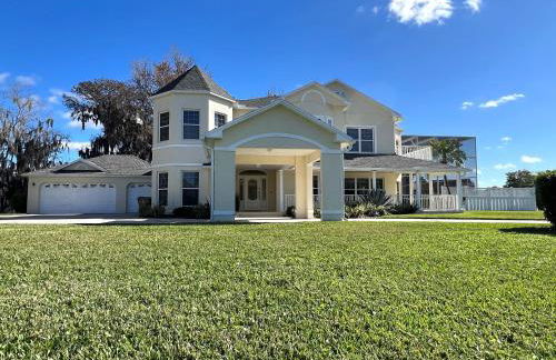 Lakefront Getaway LG South Facing Pool Hot Tub Pool Table & BBQ - 2 miles Disney - Foto 4