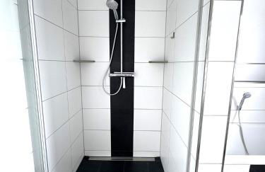 Gehobenes Wohnen mit Balkon, Parkplatz und keine 10 Minuten in die City - Foto 13