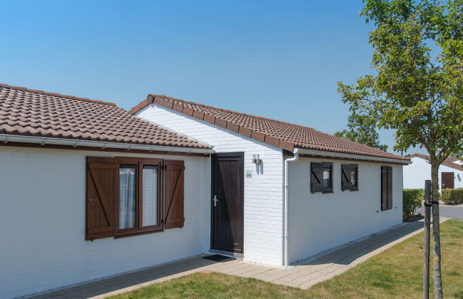 Enjoy with parking - Photo 6