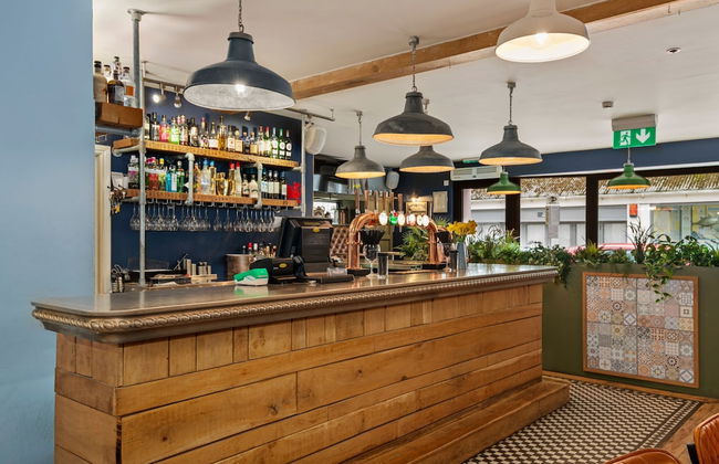 Billycan Penthouse - Tenby Town Centre - Photo 20