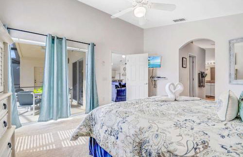 Beautifully Decorated Remodeled Pool Home - Foto 16