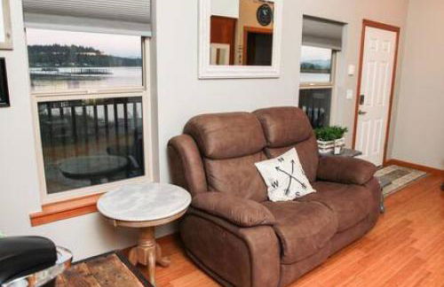 Historic Astoria Waterfront Views Vintage Vibes - Foto 28