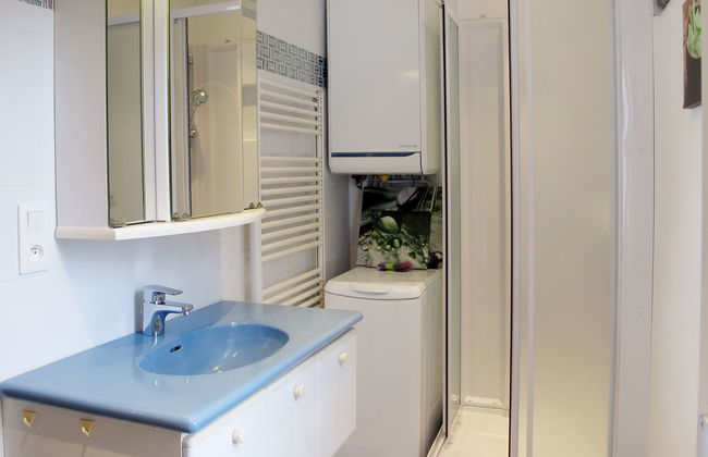 2 bedroom House in Mesnières-en-Bray with garden and terrace - Photo 7