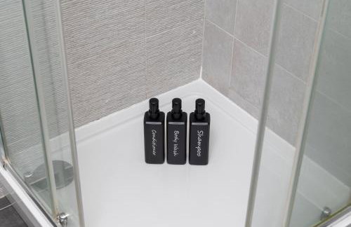 Perfect for Silverstone - Stylish 2BR - Free Parking - Foto 29