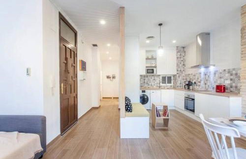 new apartment 4 pax front central station wifi - Photo 11